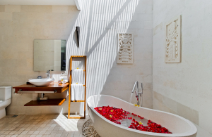 Villa-Miro-Bathroom-IMG_6511-Edit